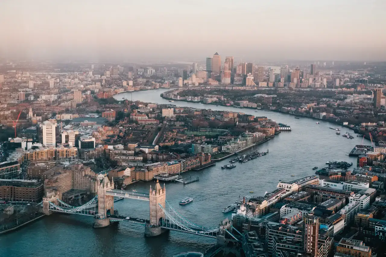 United Kingdom — scenic travel view